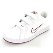 Nike Court tradition v2