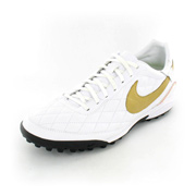Nike 10R o cara tf