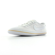 Nike Flash