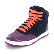 Nike Air royalty mid