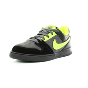 Nike Zoom mogan 2