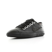 Nike Flash macro