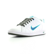 Nike Court tradition 2