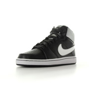 Nike Backboard 2 mid
