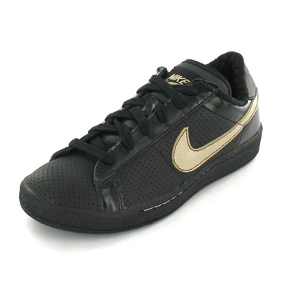 Nike Tennis classic