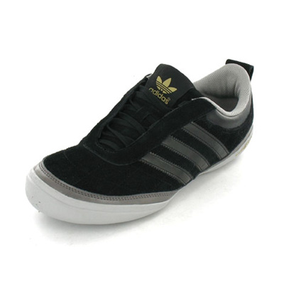 Adidas Goodyear street 2