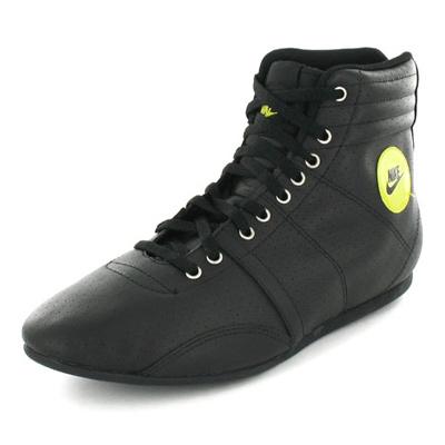 Nike Hijack mid ltr