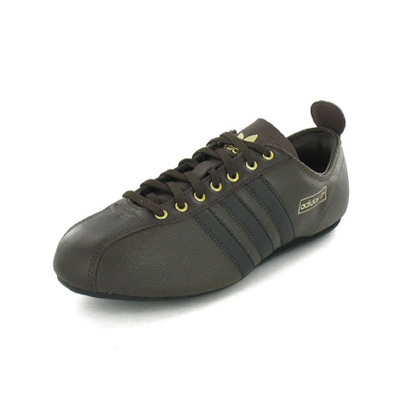 Adidas Low pro football