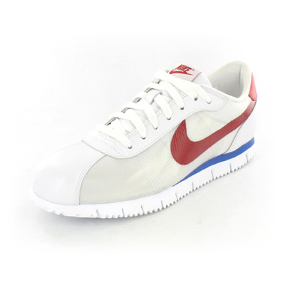 Nike Fly motion cortez