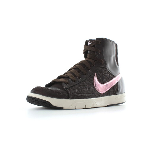 Nike blazer mid