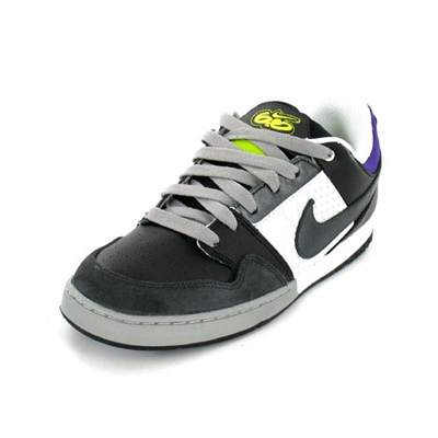 Nike Zoom mogan 2