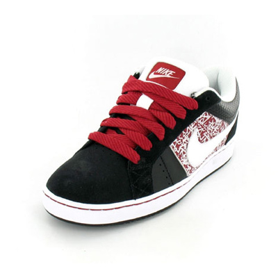 Nike Isolate