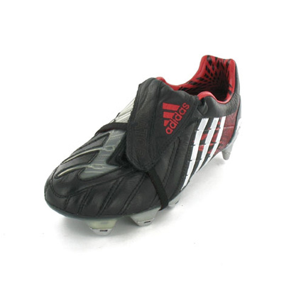 Adidas Predator powerswerve sg cl star