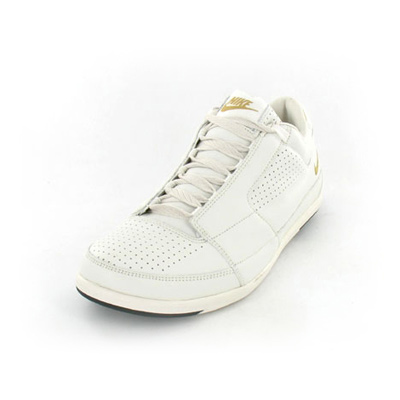 Nike Future court