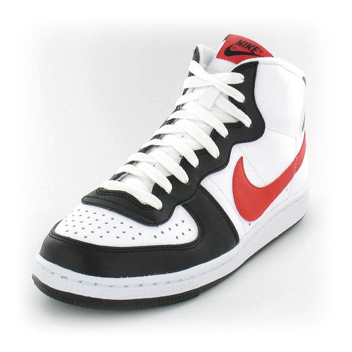 Nike Legend mid