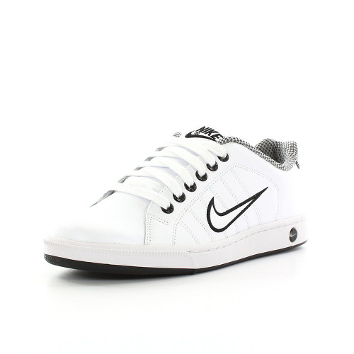 Nike Court tradition 2