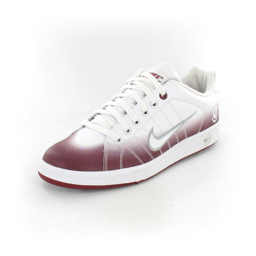 Nike Court tradition 2