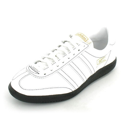 Adidas Universal