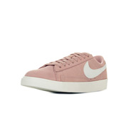 Nike W Blazer Low SD