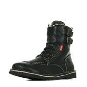 Kickers Meenely