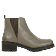 Skechers Lugnut New Fav