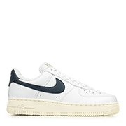 Nike Air Force 1 07 Flyease