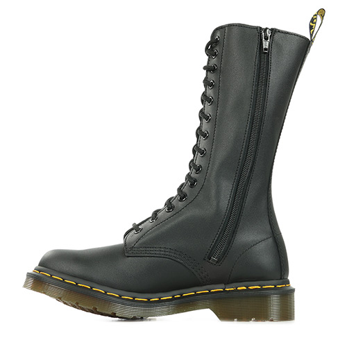 Dr. Martens Vonda Softy T