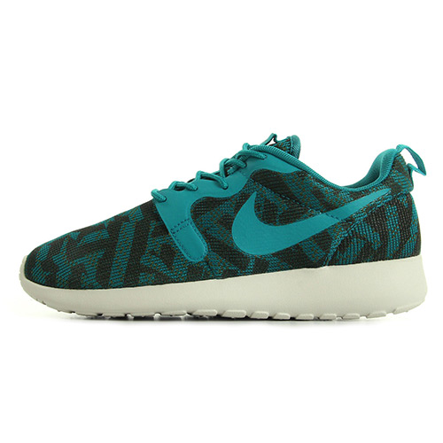 Nike Wmns RosheOne Kjcrd