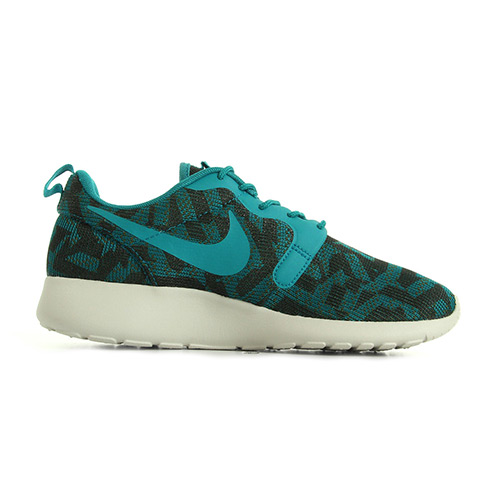 Nike Wmns RosheOne Kjcrd