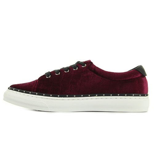 Sixtyseven Croco