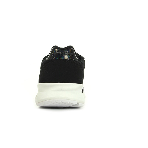 Le Coq Sportif Omega X