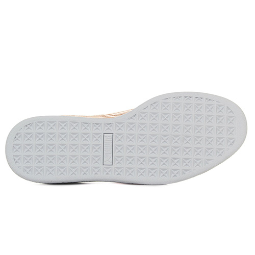 PUMA Basket Heart Patent Wn's