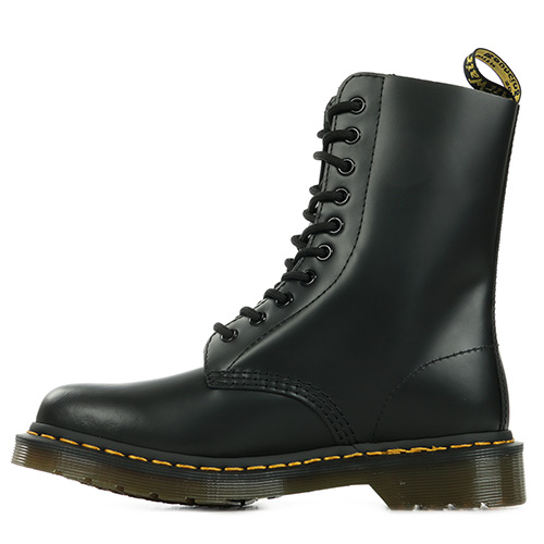 Dr. Martens 1490 Smooth