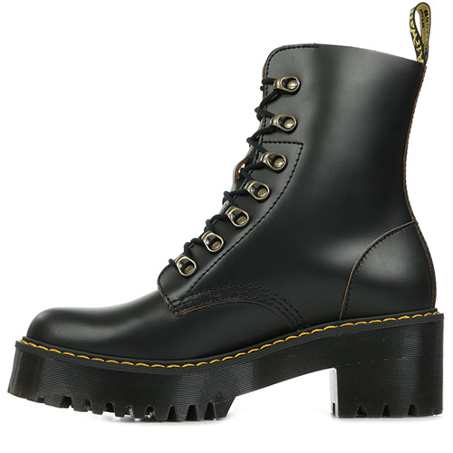 Dr. Martens Leona