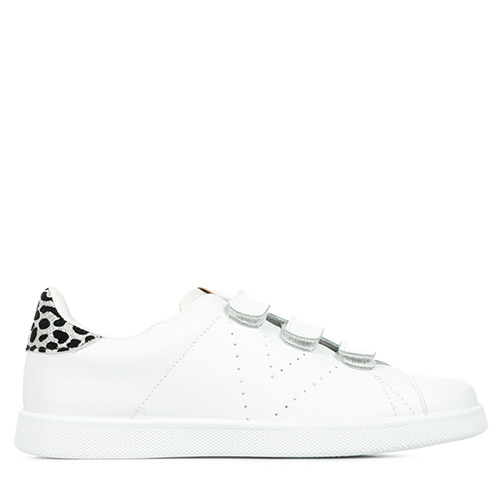 Tenis 
