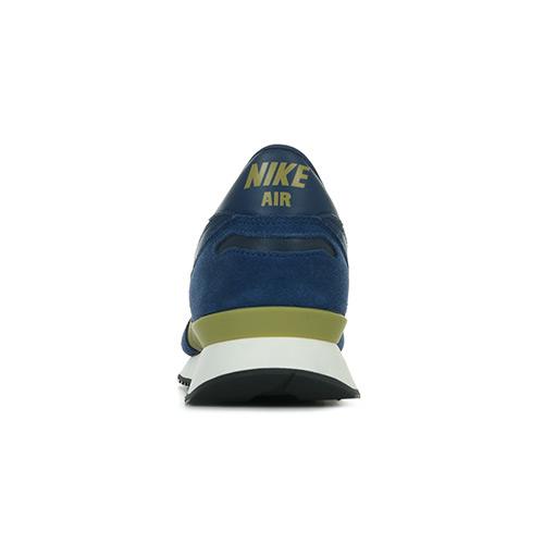 Nike Air VRTX 