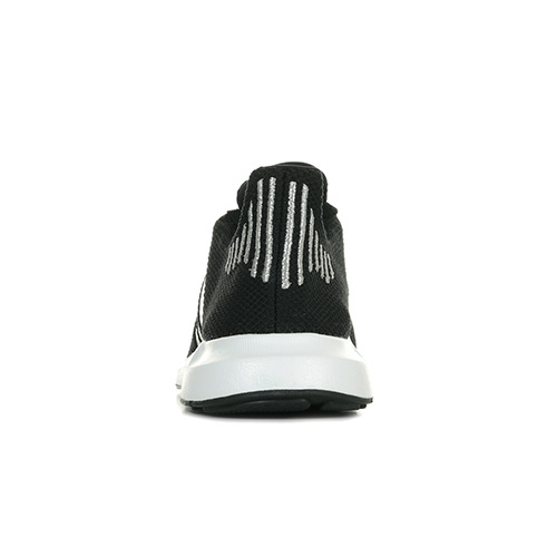 adidas Swift Run