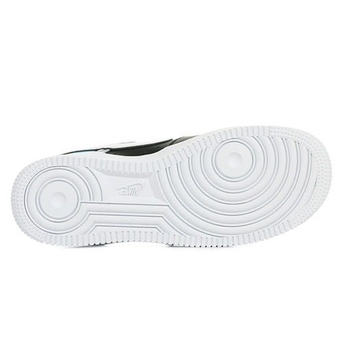 Nike Air Force 1 LV8 2