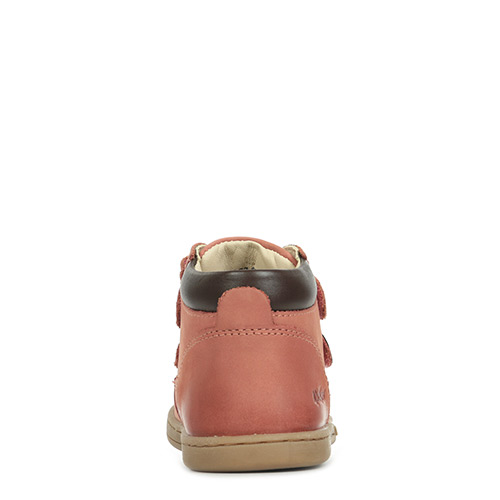 Kickers Tackeasy
