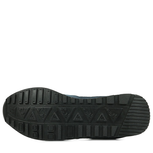 Le Coq Sportif Manta Retro