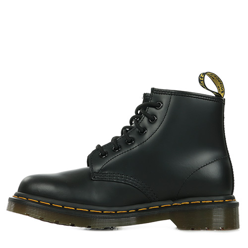 Dr. Martens 101 YS