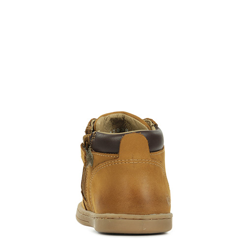 Kickers Tackland