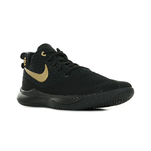 Nike Lebron Witness III