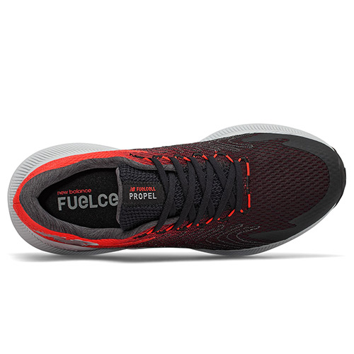 New Balance FuelCell Propel