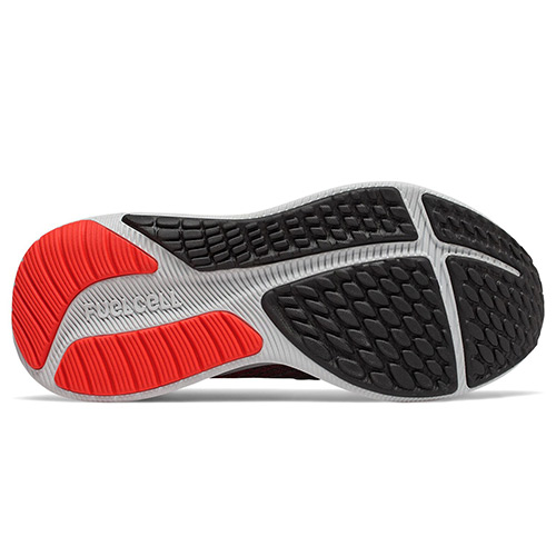 New Balance FuelCell Propel