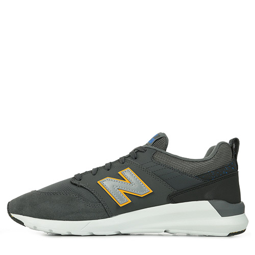 New Balance 009