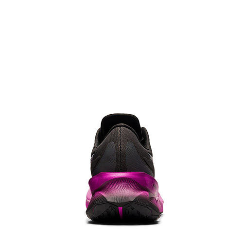 Asics Novablast