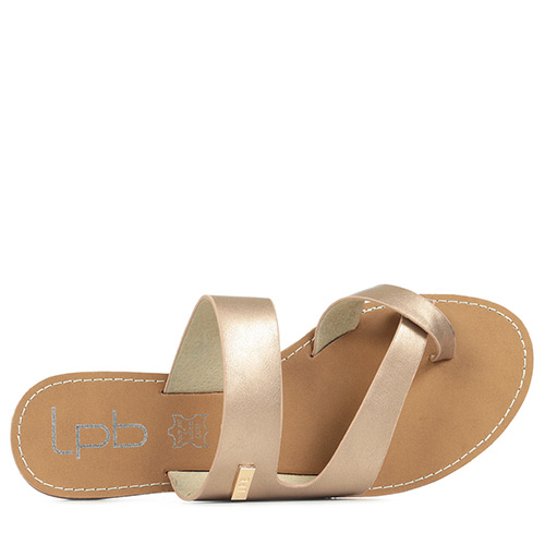 Les Petites Bombes Asha