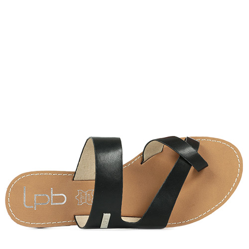 Les Petites Bombes Asha
