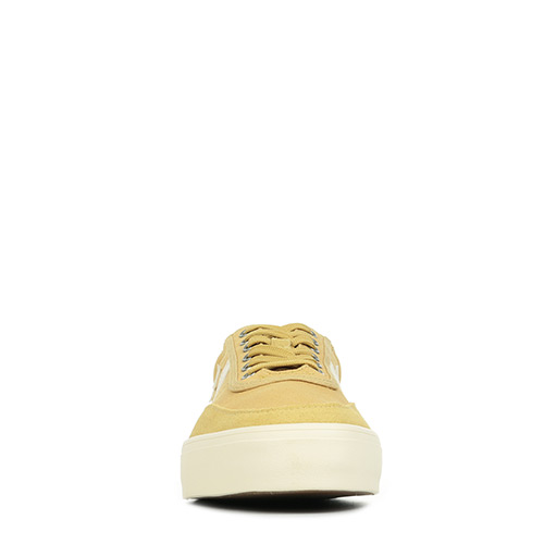 Converse Courtlandt